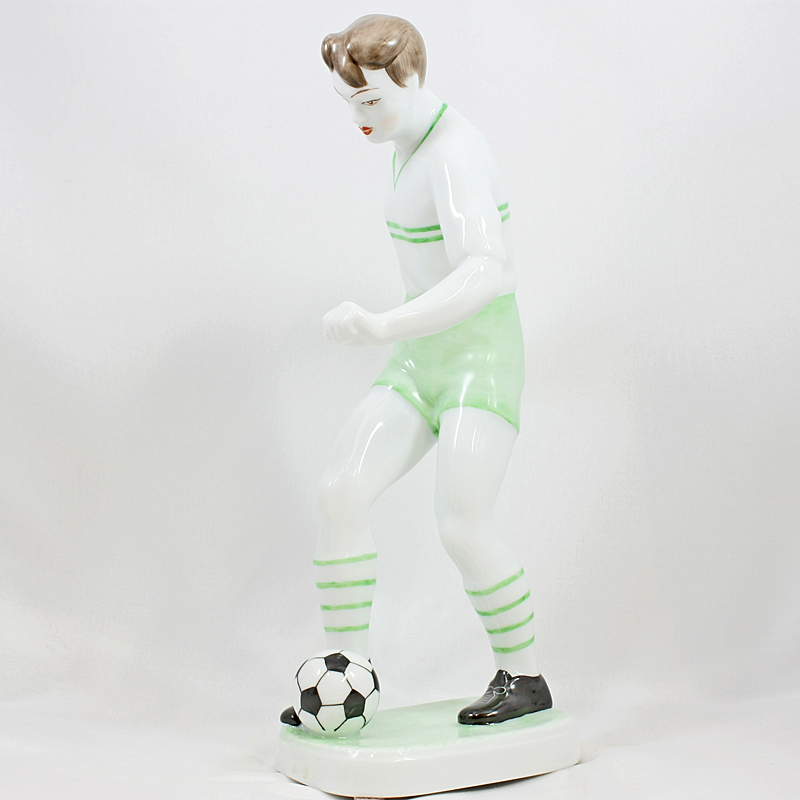 Soccer Player Figurine Hollohaza - Image 3