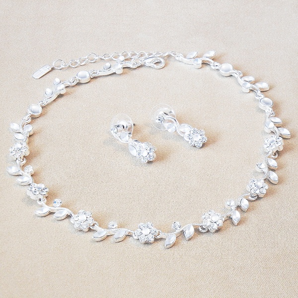Floral Clear Crystal Choker - Maya Fashion Jewellery