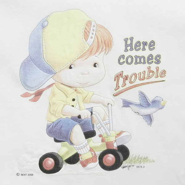 T-shirt - Here Comes Trouble