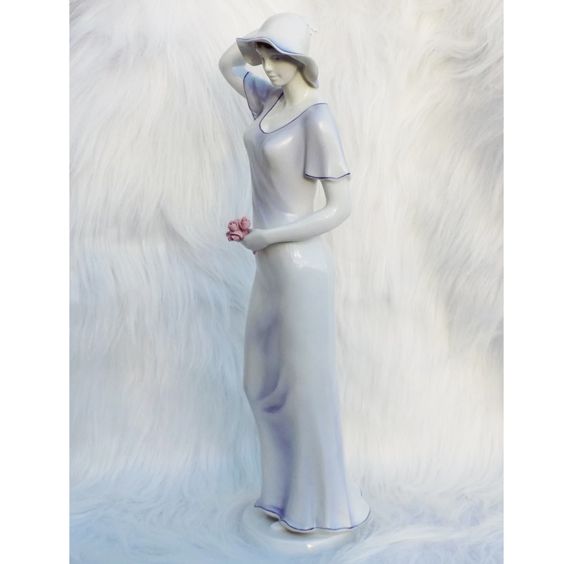 Flora Porcelain Figurine - Image 9