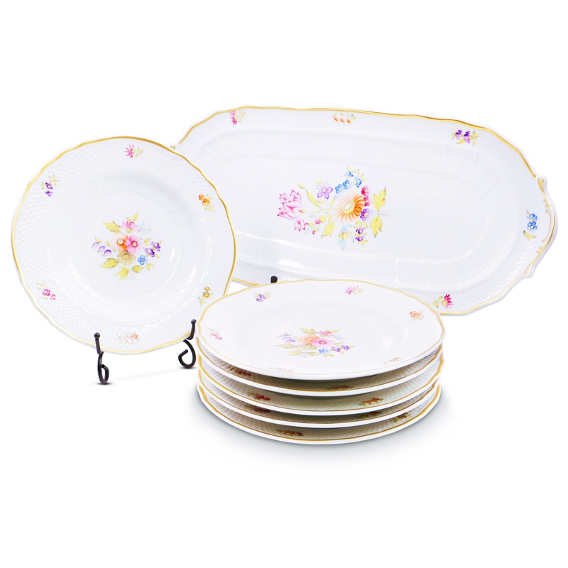 Alba Regia Oblong Cake Set Hand Painted - 21 Carat Gold