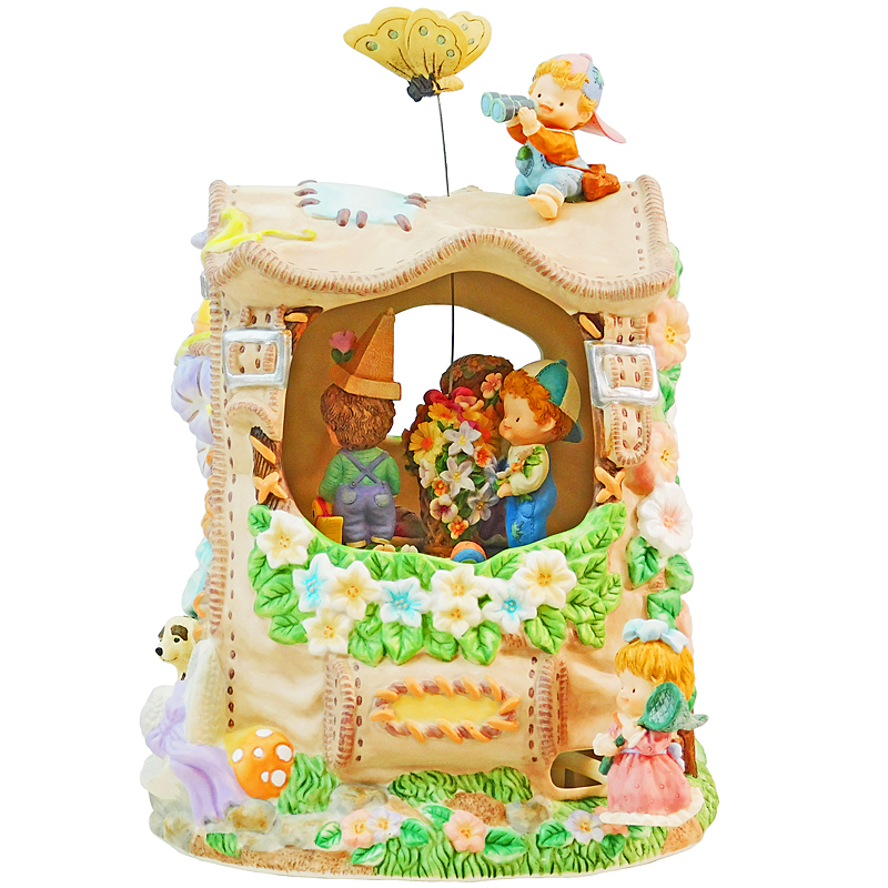Kid and Knapsack musical figurine